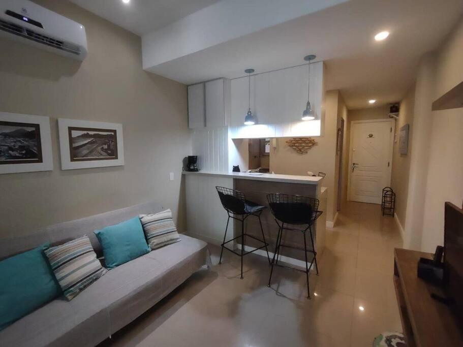Cozy Flat In Copacabana Rio de Janeiro